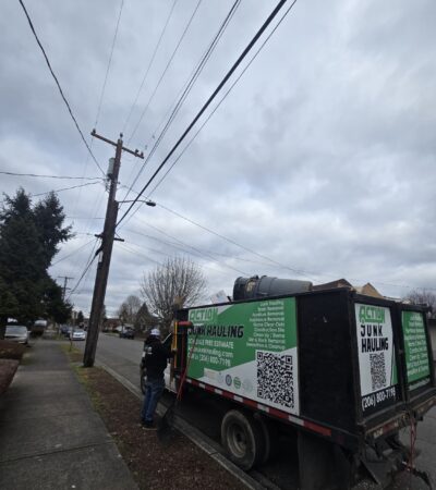 Transform Your Office Space with Efficient Junk Hauling and Disposal